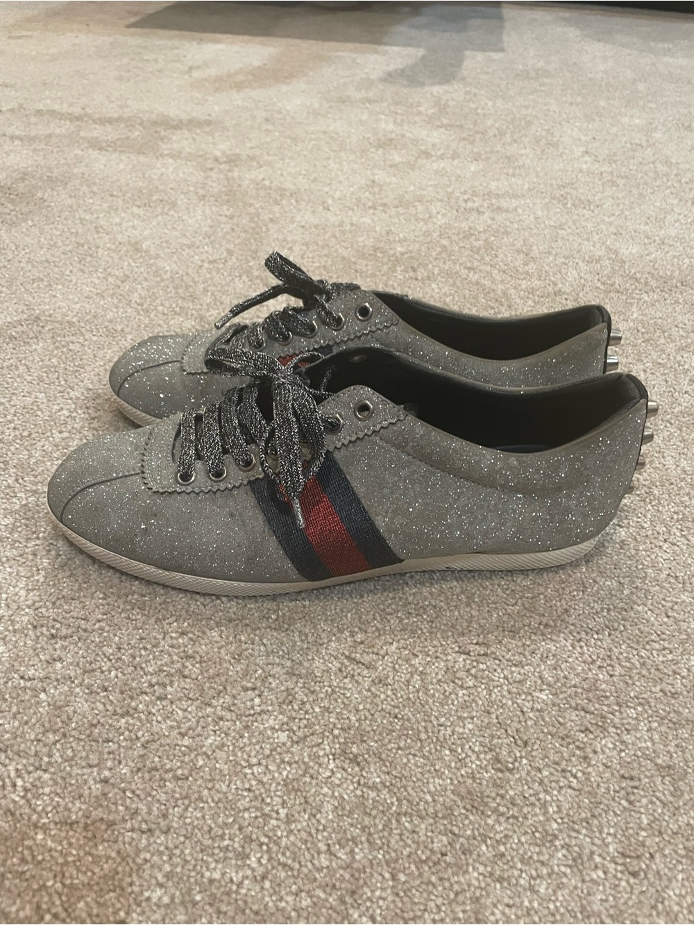 Gucci Bambi web Silver Glitter Low-Top Sneaker with Red-Blue Web - Picture 3 of 7